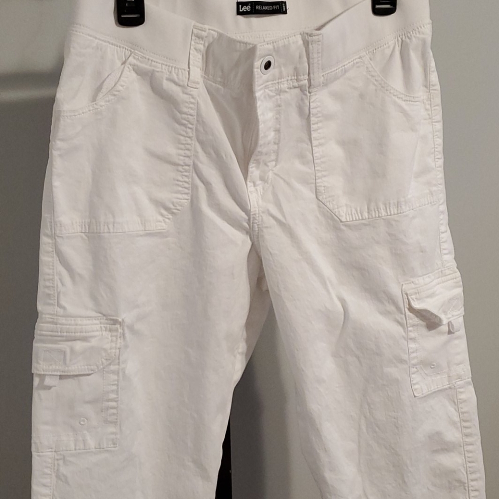Capri pants - Picture 2 of 6